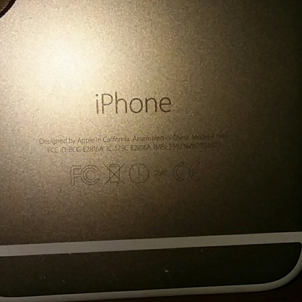 IPhone - Picture 4 of 7